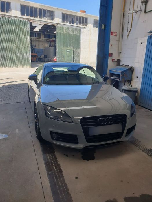 Audi TT Coupé 1.8 TFSI — foto 1
