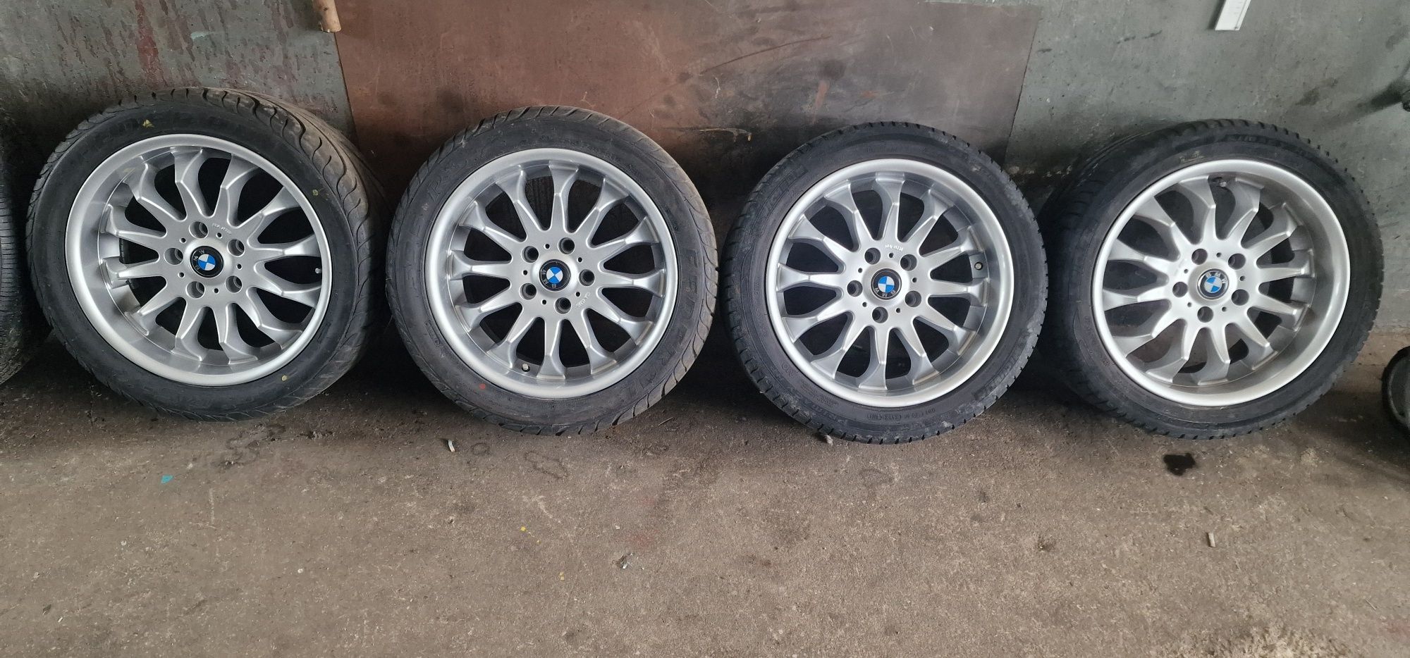 Felgi z  oponami 17 bmw 5×120