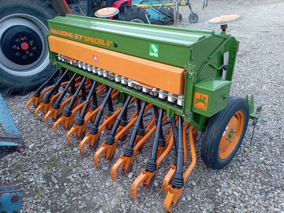 Siewnik Amazone D7 Special ll 2.5m 19 radlic