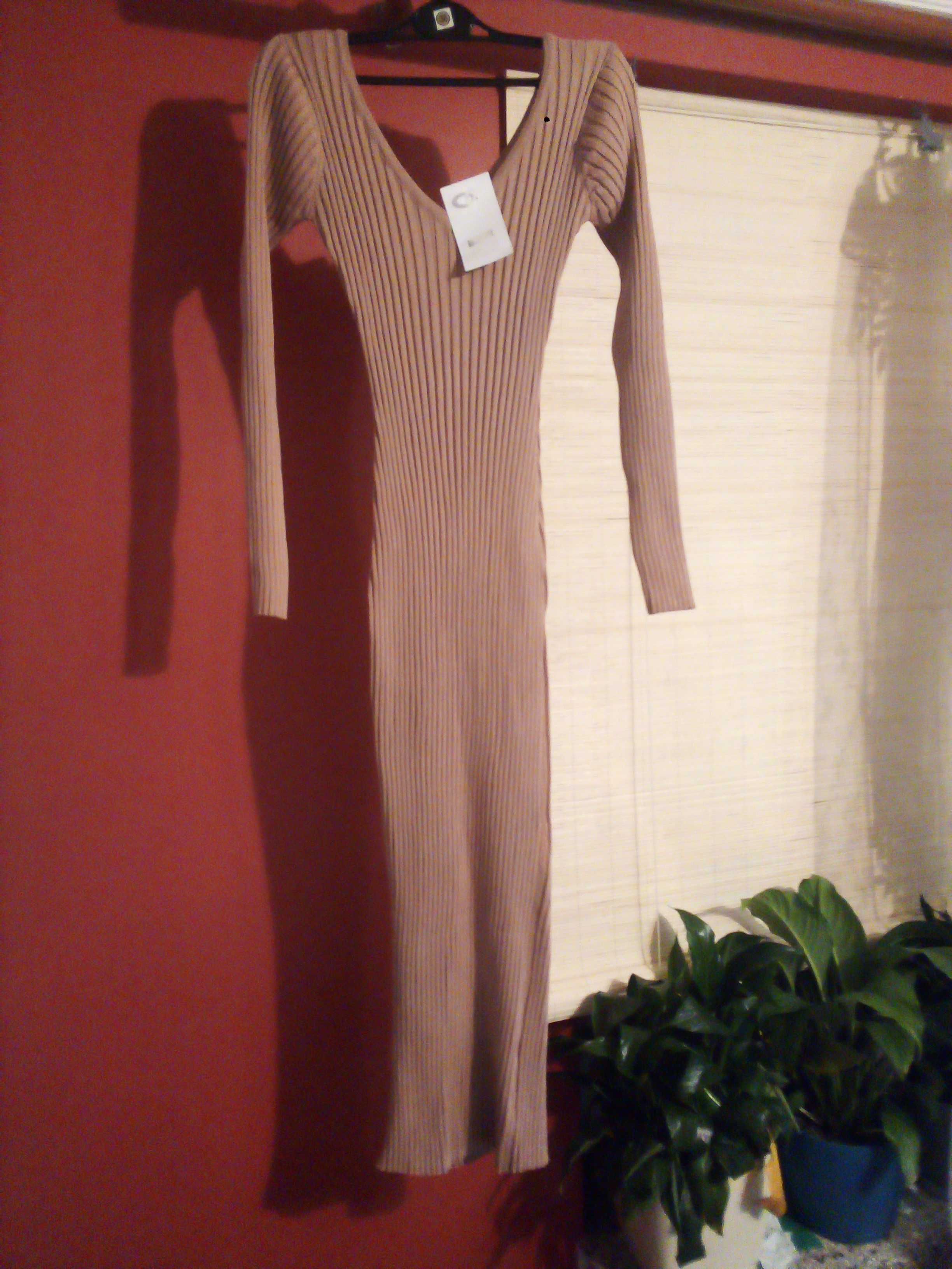 Sukienka Rose Boutique, rozm uniwersalny, karmelowa. Nowa!