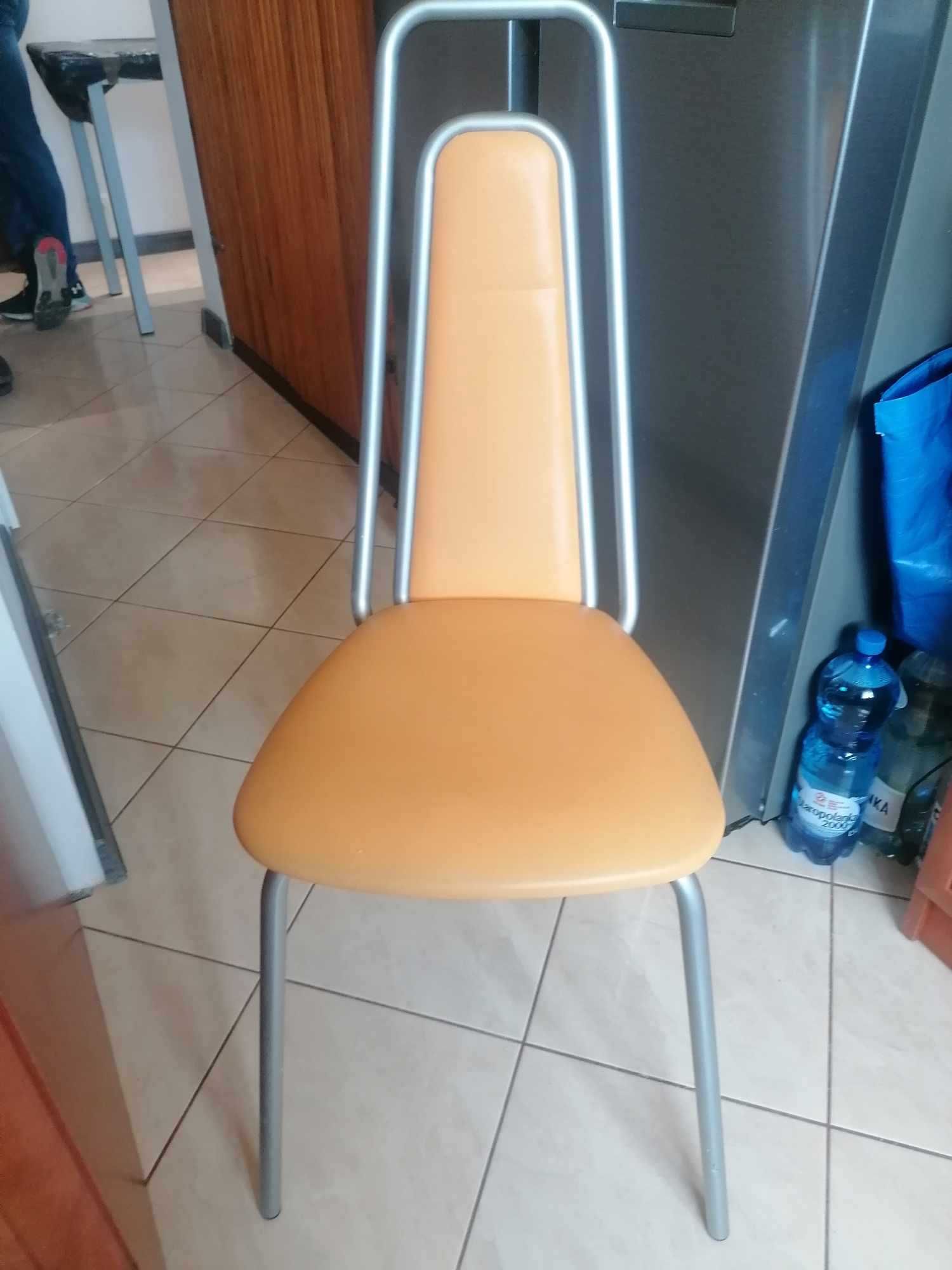 Stół i 3 krzesła kuchnia/jadalnia