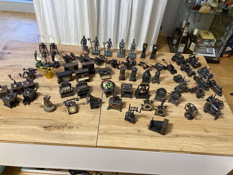 Игрушка Точилка для карандашей Рэтро Паровой Автомобиль