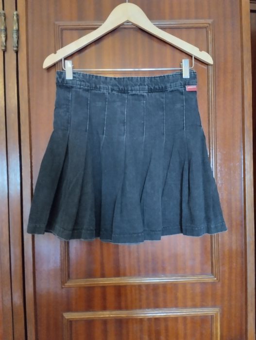 Saia com pregas de ganga