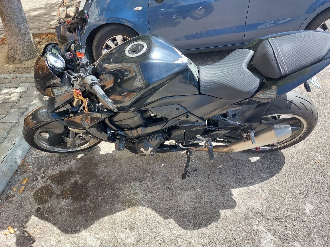 Vendo ou troco Kawazaki z1000