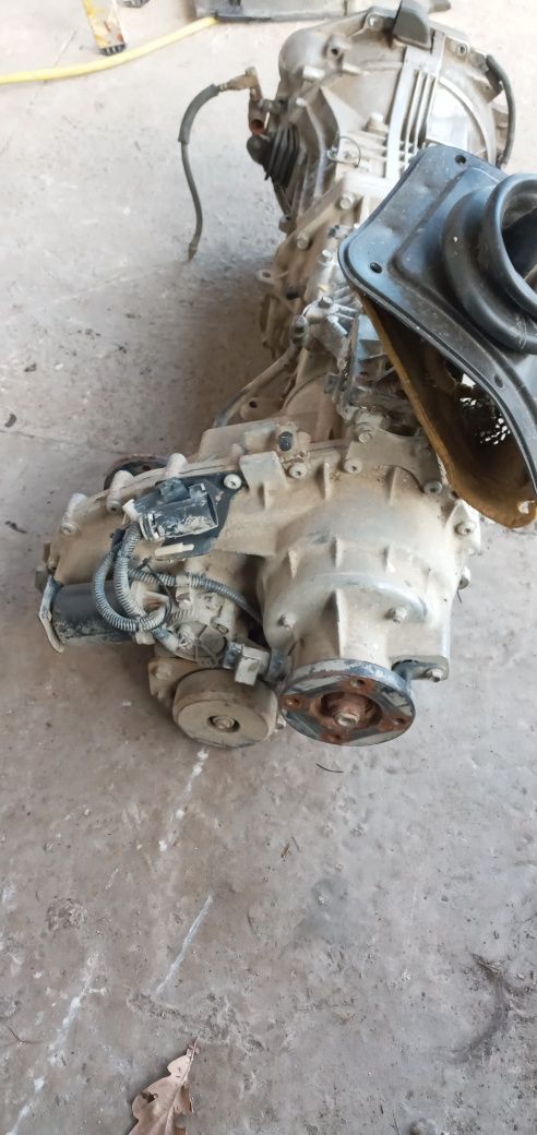 Kia Sorento роздатка 47300-3c100 2,5 crdi