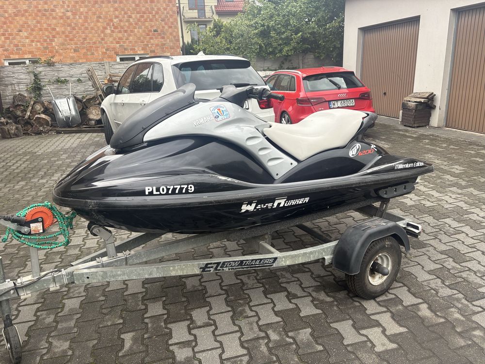 Skuter wodny Yamaha GP1200rr z przyczepka