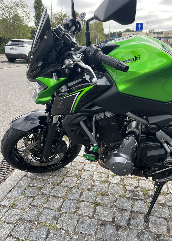 Kawasaki Z650 rigorosamente nova