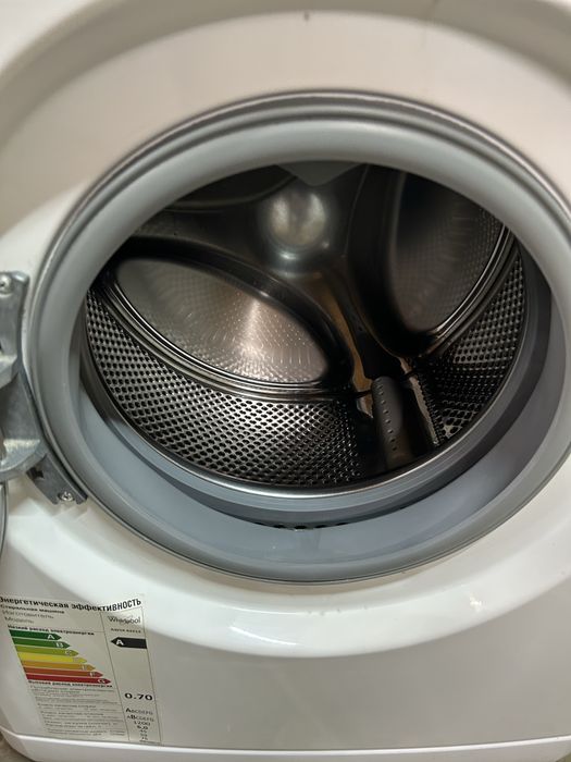 Стиральная машина Whirlpool на 6 кг.AWSX63213.Гарантия!