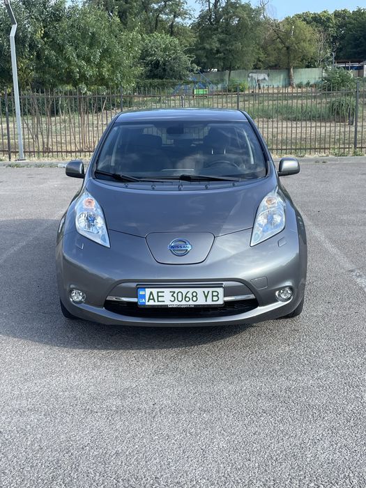 Аренда Nissan Leaf (110-130km)понедельно 4200грн, помесячно 16000грн