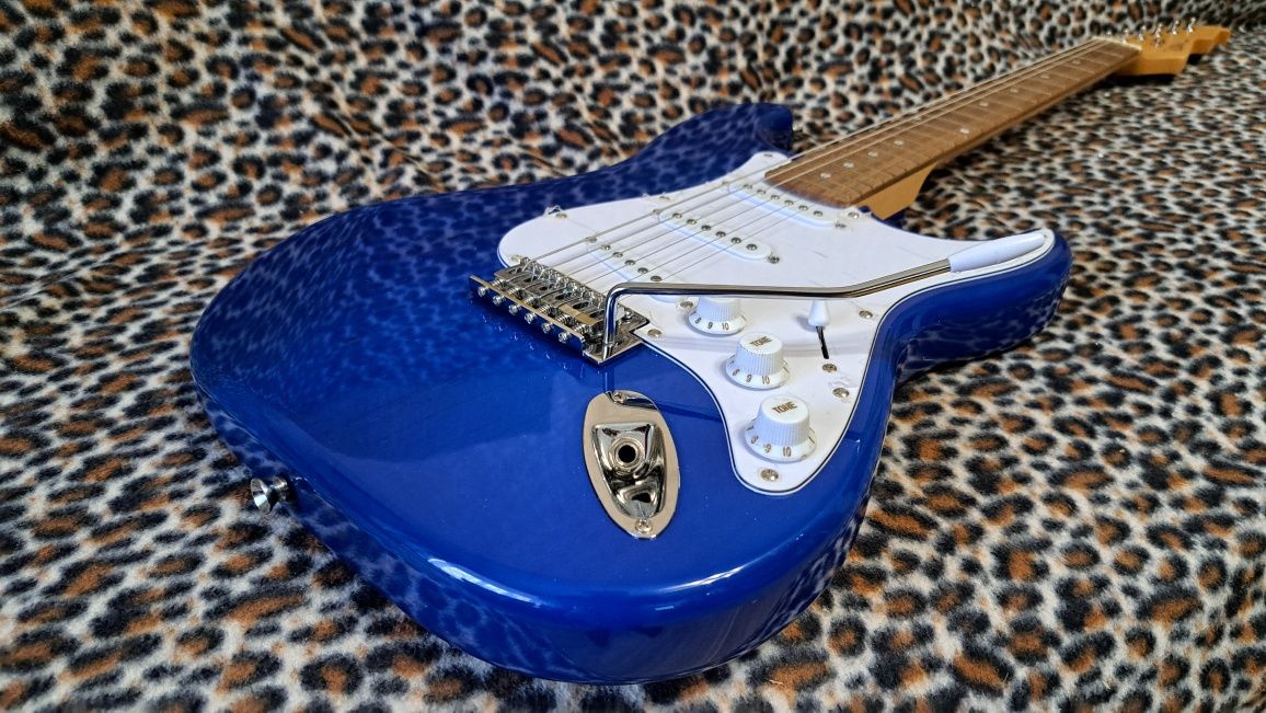 Електрогітара Vision Stratocaster by MSA (колір Blue, +кабель)