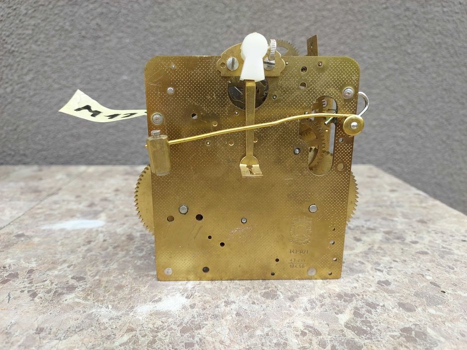 M125 Mechanizm starego zegara ściennego FHS Hermle 141-071