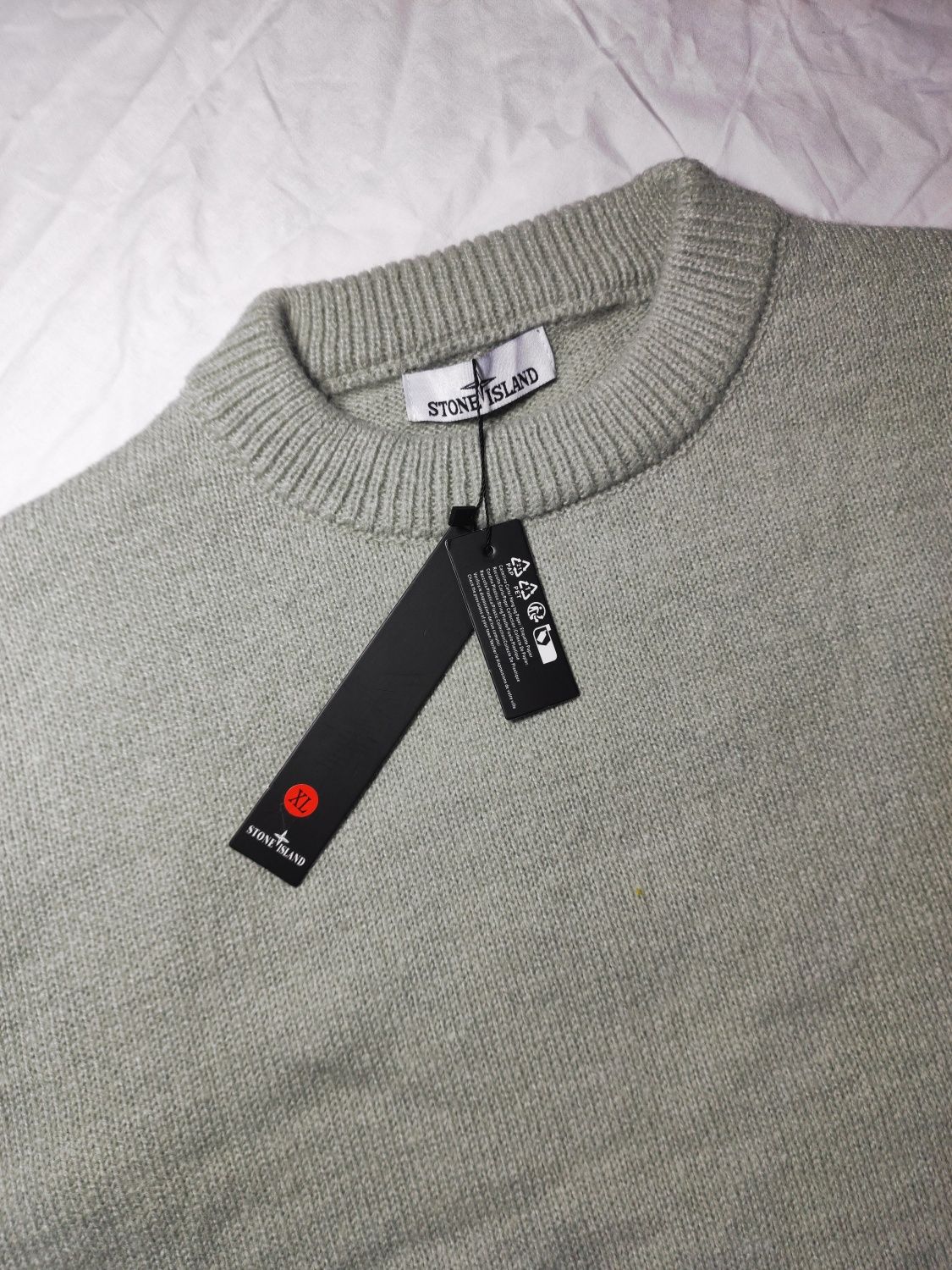 Світер stone island