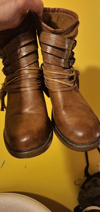 Ocieplane buty damskie 37