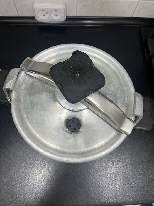 Пароварка Ссср , 6 литров