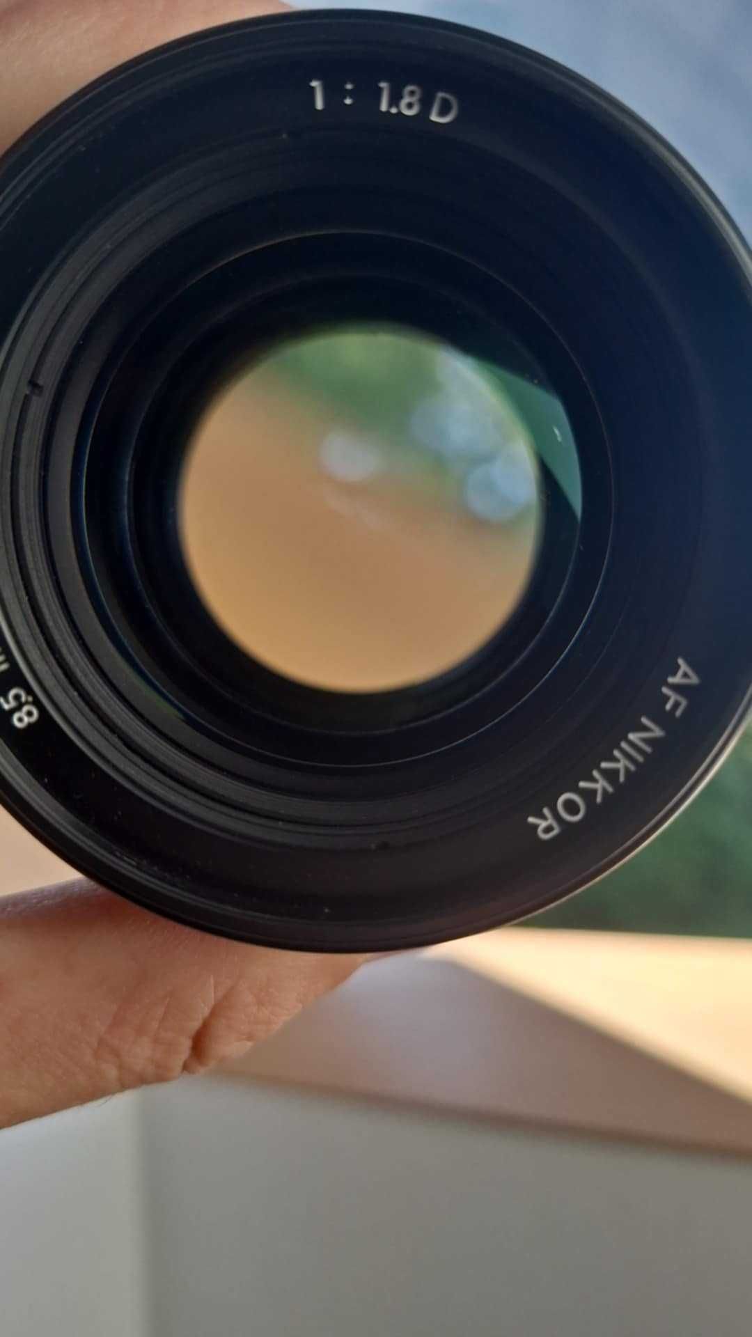 Nikkor AF 85 mm f1.8 D