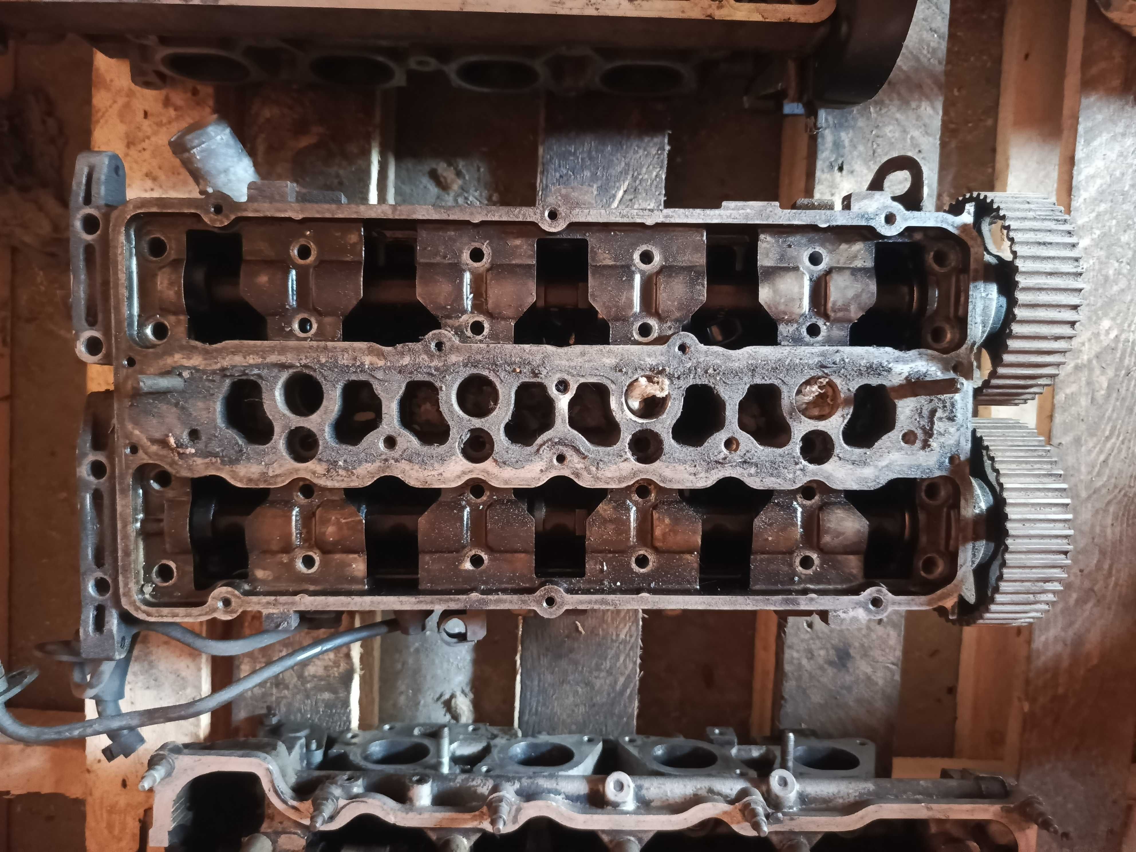Головка блоку циліндрів Mitsubishi 1.8-2.0 G9GDI DX4 Volvo S40