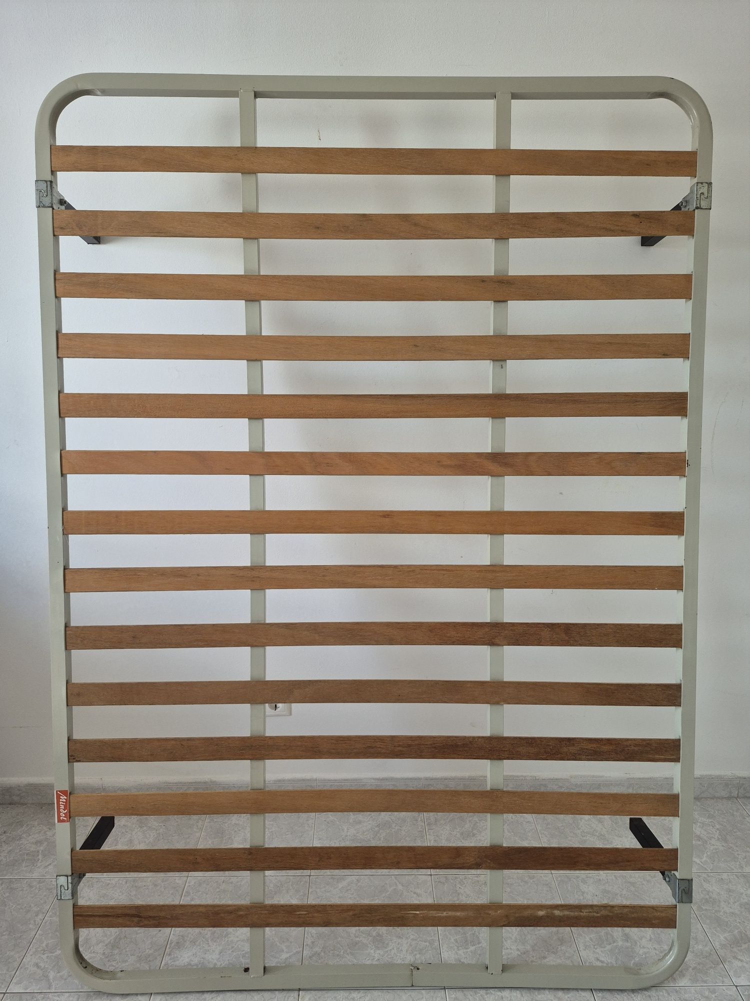 Estrutura de cama