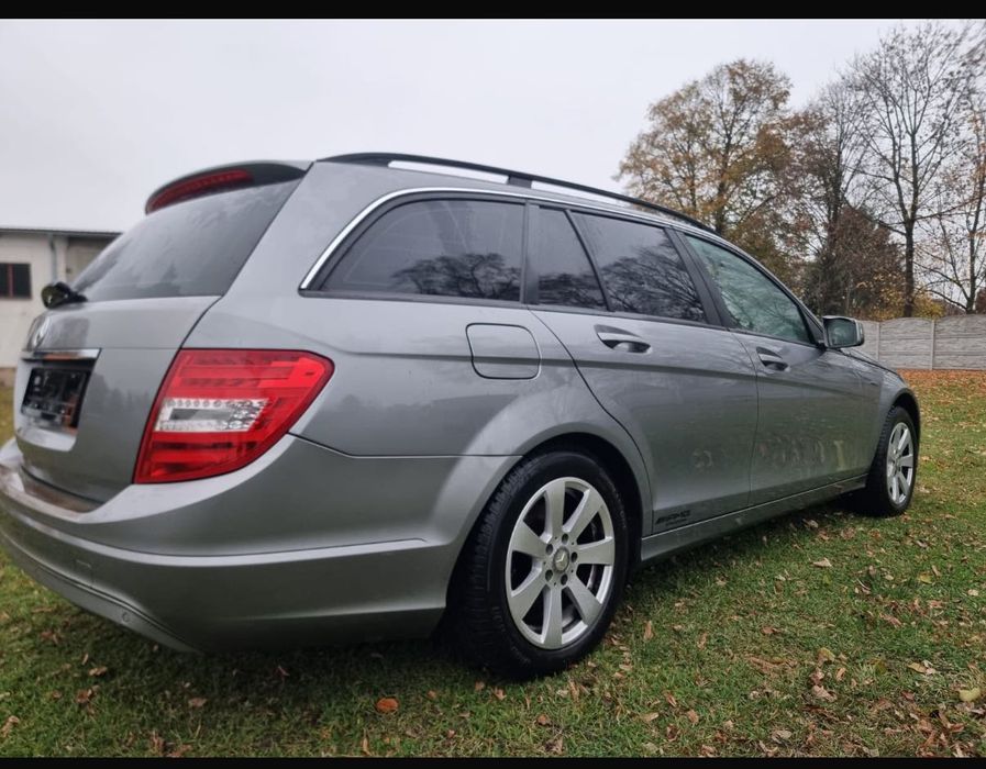 Mercedes W204.  2,2 CDI. Awangarda