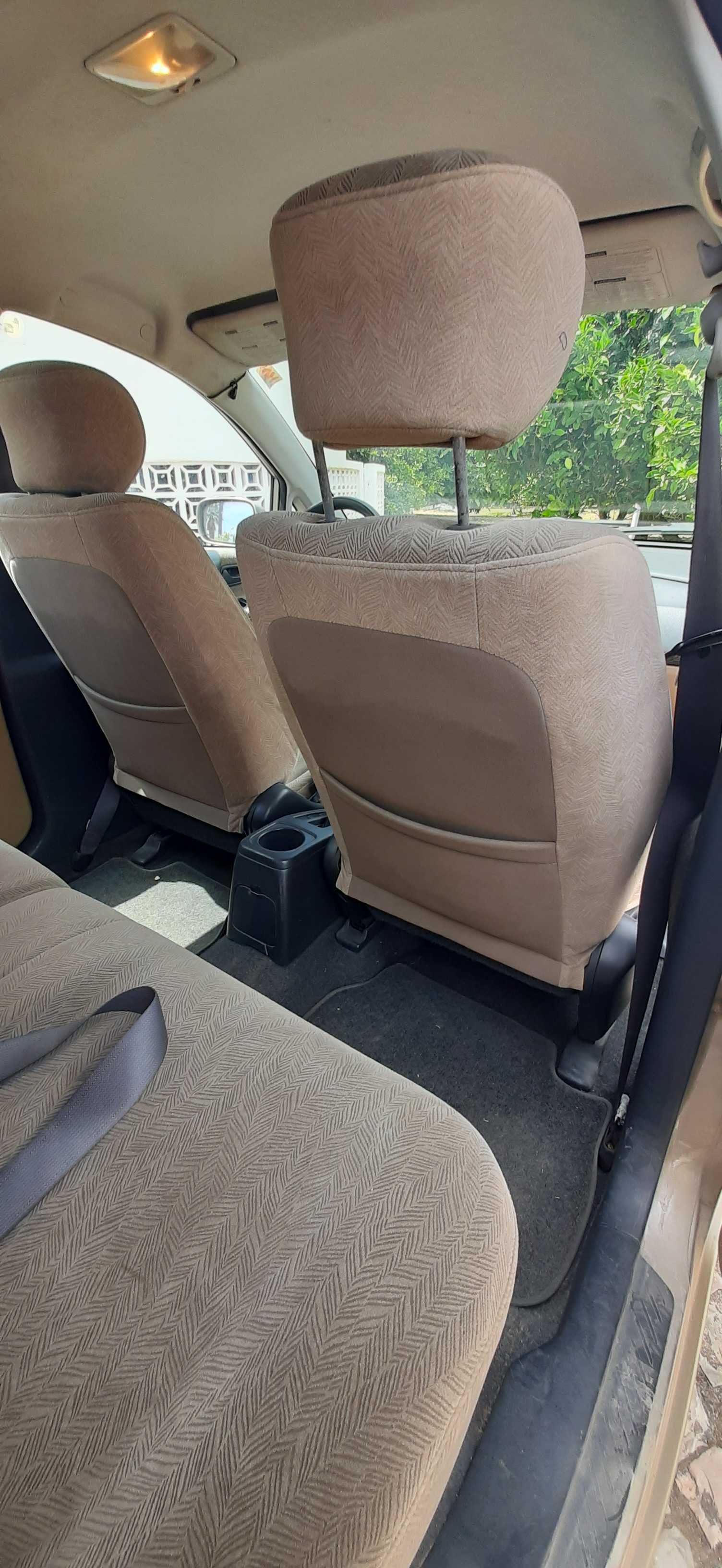 Suzuki em bom estado
