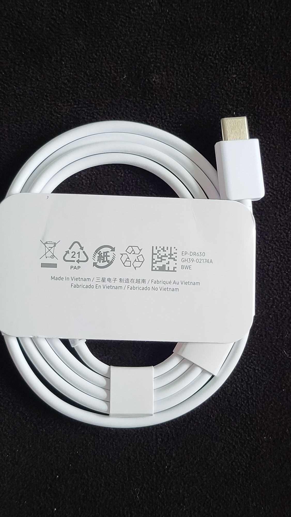 Zestaw gumek i kabel USB-C Samsung Buds 3 Pro oryginalne kolor biały
