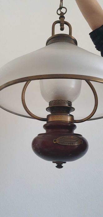 Candeeiro de tecto-Oportunidade