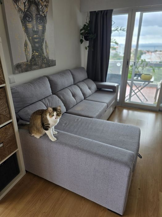 Sofá cama com chaise long