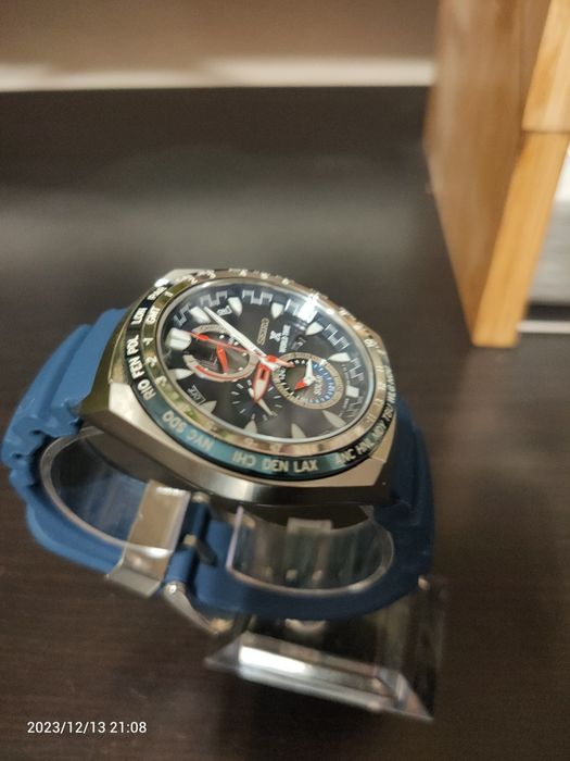 Zegarek Seiko ssc489p1 GMT solar
