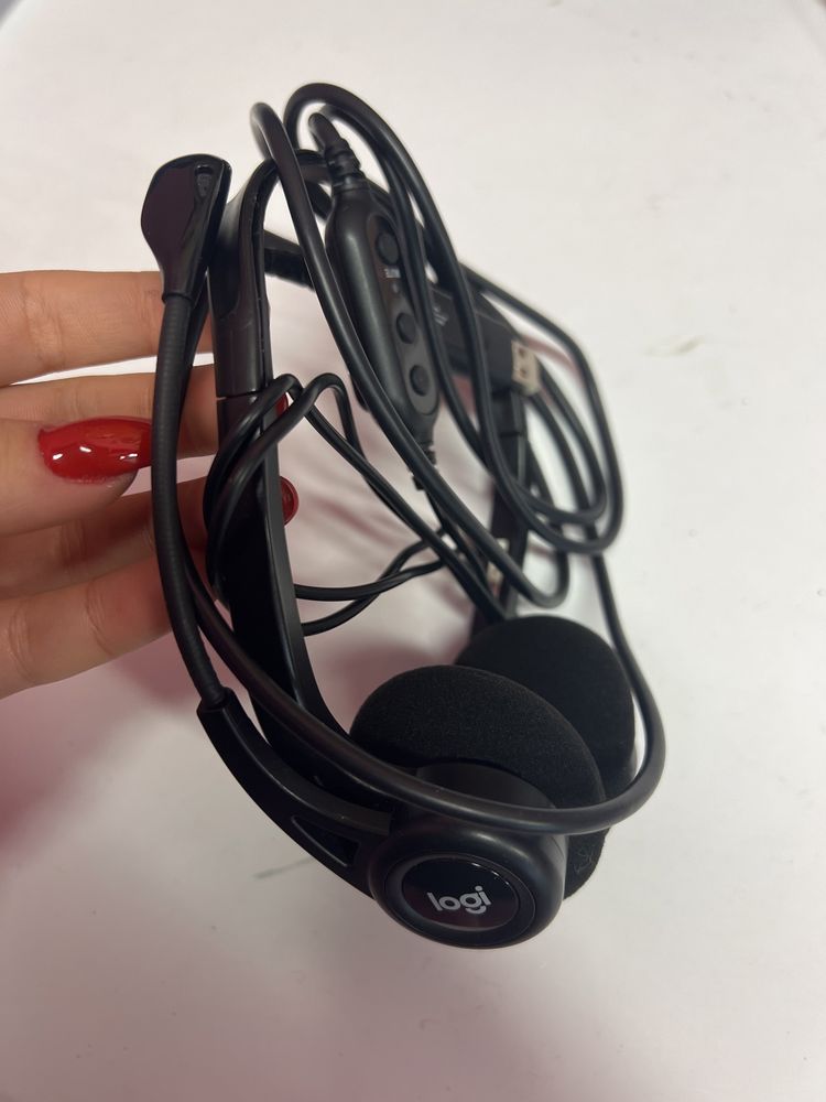 Słuchawki z mikrofonem logitech 960