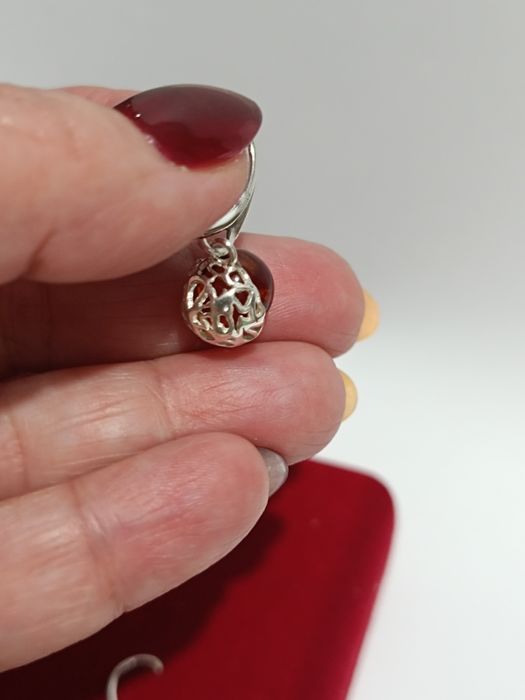 Srebrny komplet kolczyki wisiorek żołędzie z koniakowym bursztynem,925