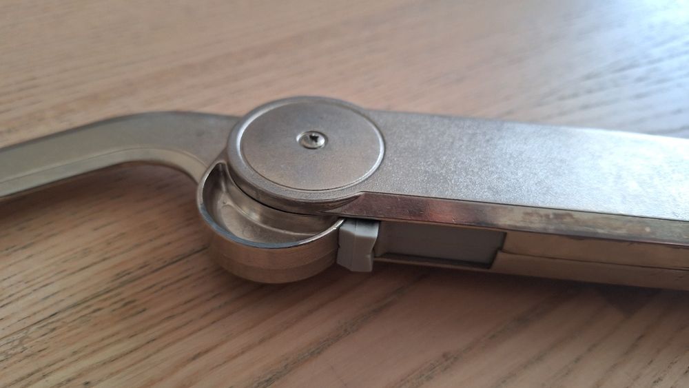 Podnosnik do szafy ciężkich MAXI Red white black