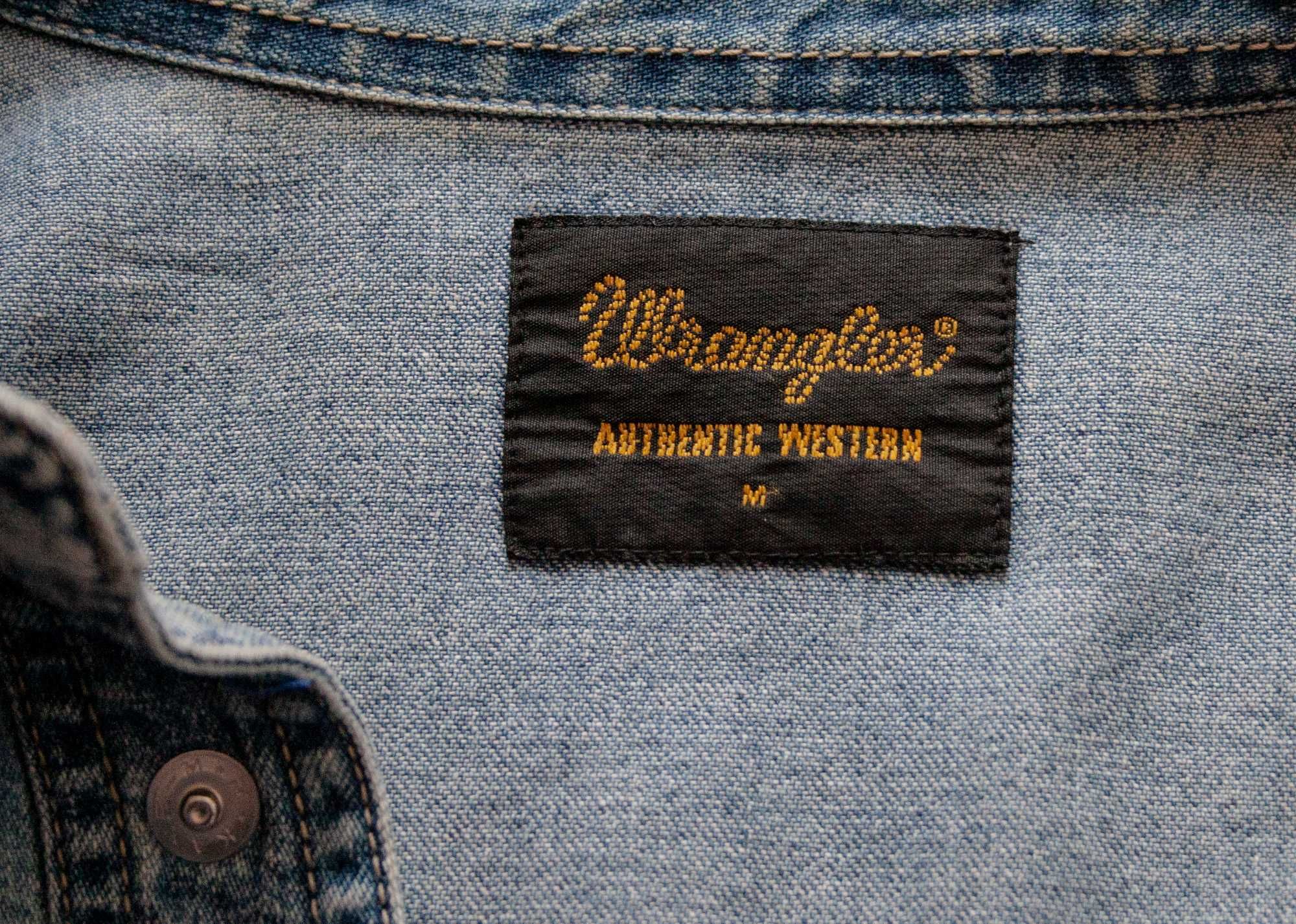 Сорочка  "Wrangler" оригінальна.