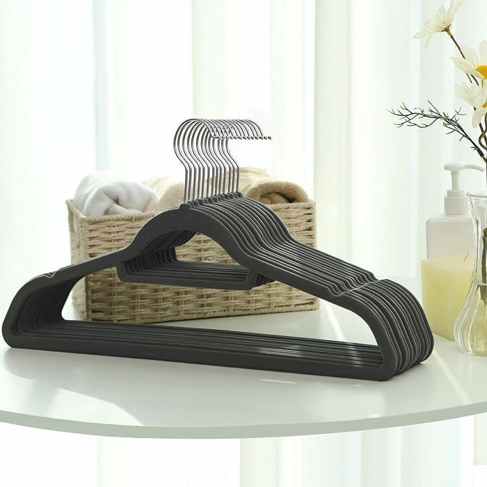 wieszak welurowy maxi komplet 60 szt grafitowy