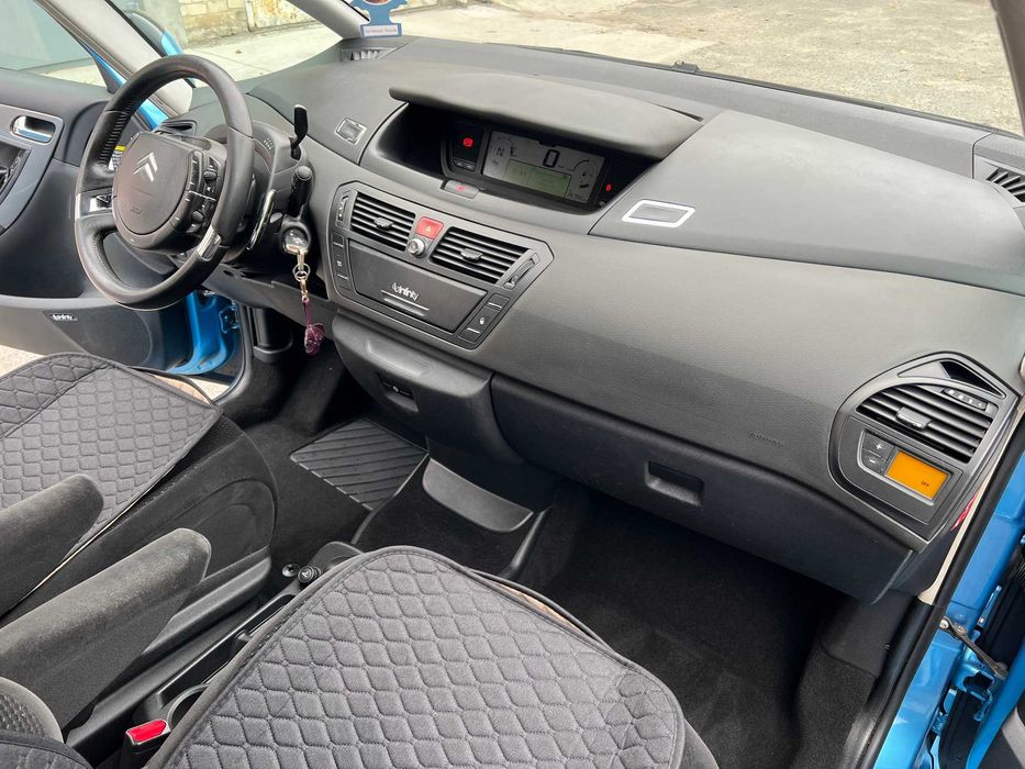 Citroen C4 Picasso 2008 I покоління (FL) • 2.0 AT (143 к.с.) • Urban