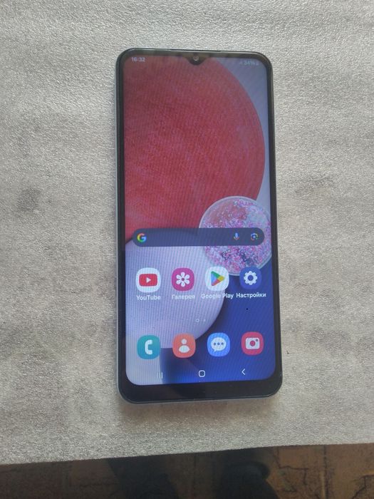 продам samsung a135f-14 андроид