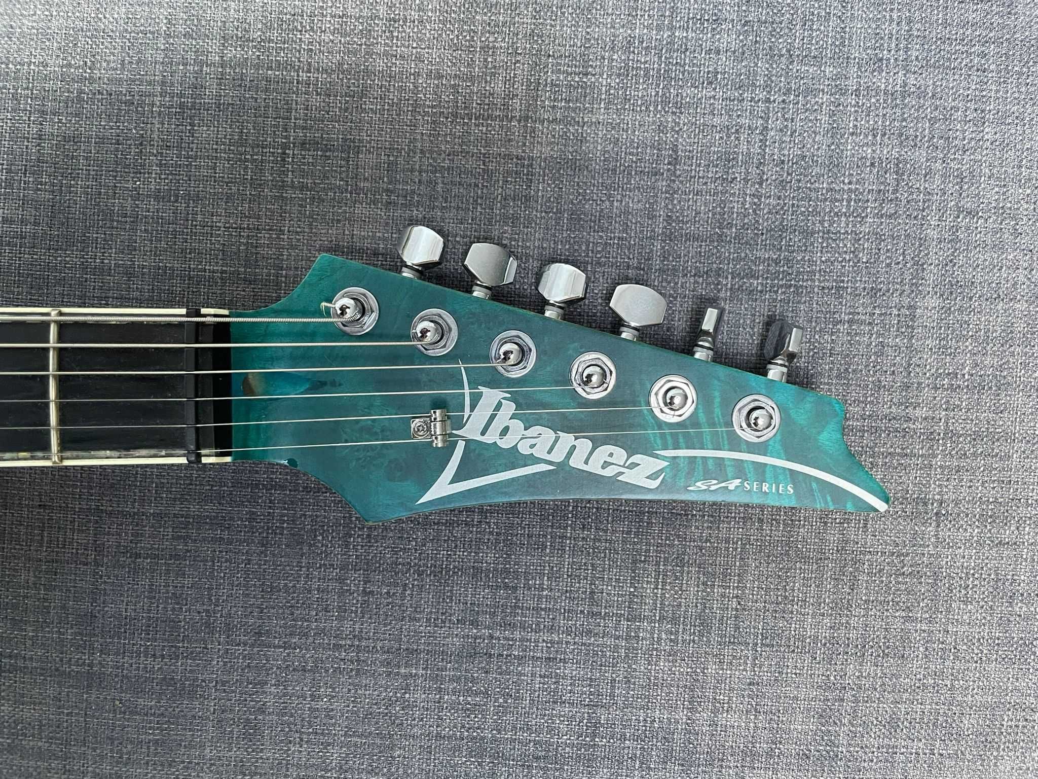 Ibanez SA560 DiMarzio Black Velvet locking tuners - gitara elektryczna