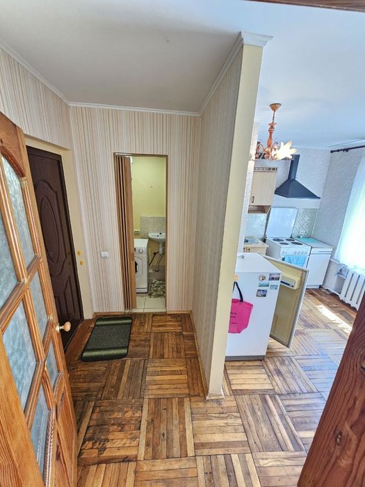 Оренда 1-кім квартира, меблі, техніка