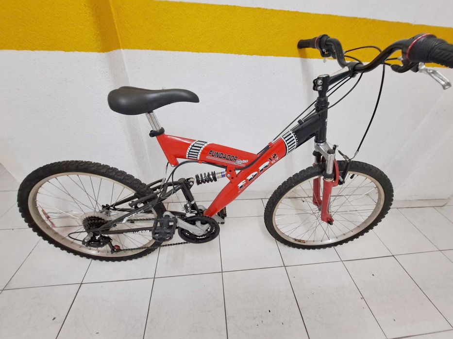BICICLETAS roda 24 como NOVAS