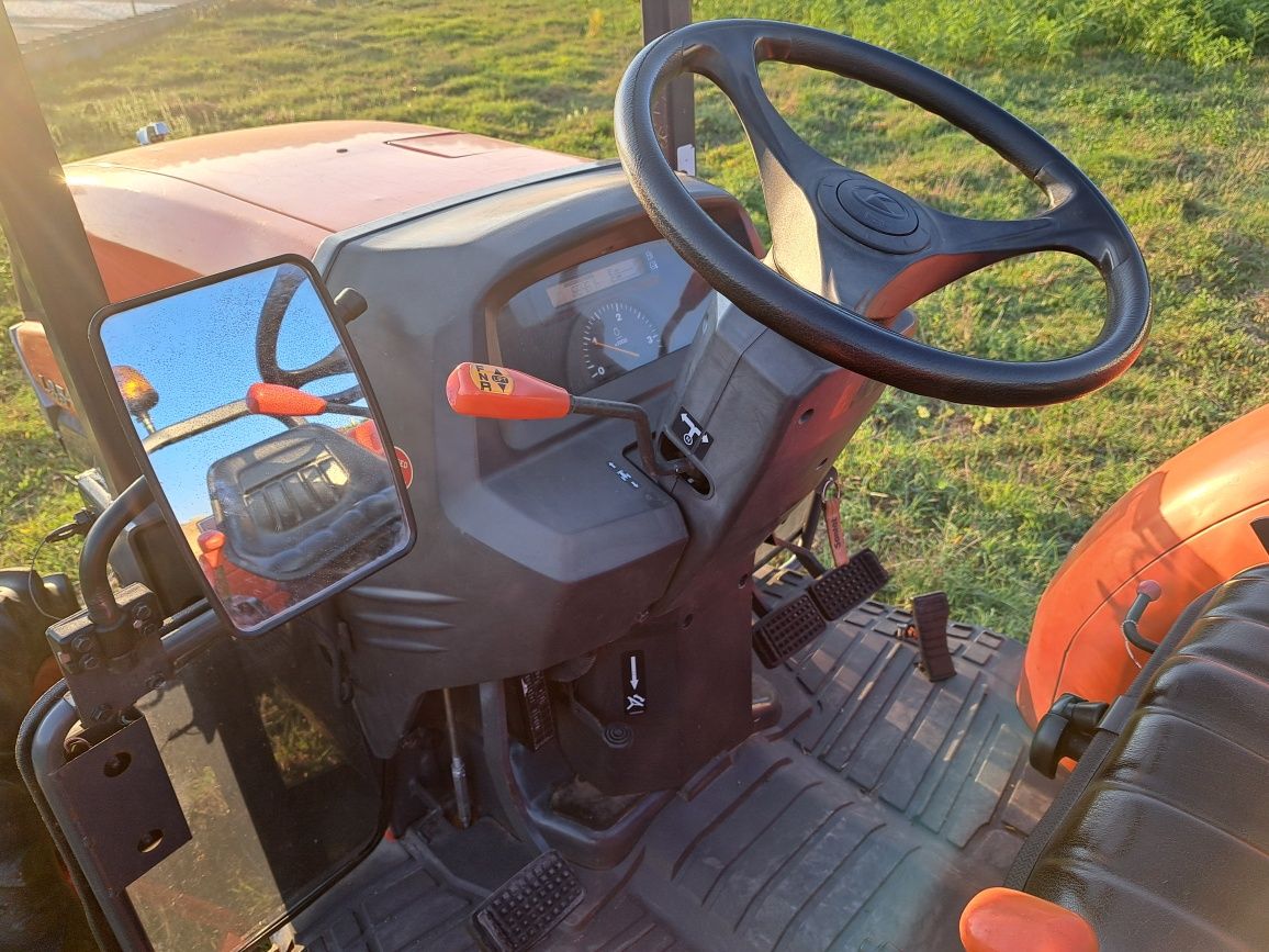 Trator Kubota L3540 com 660 horas