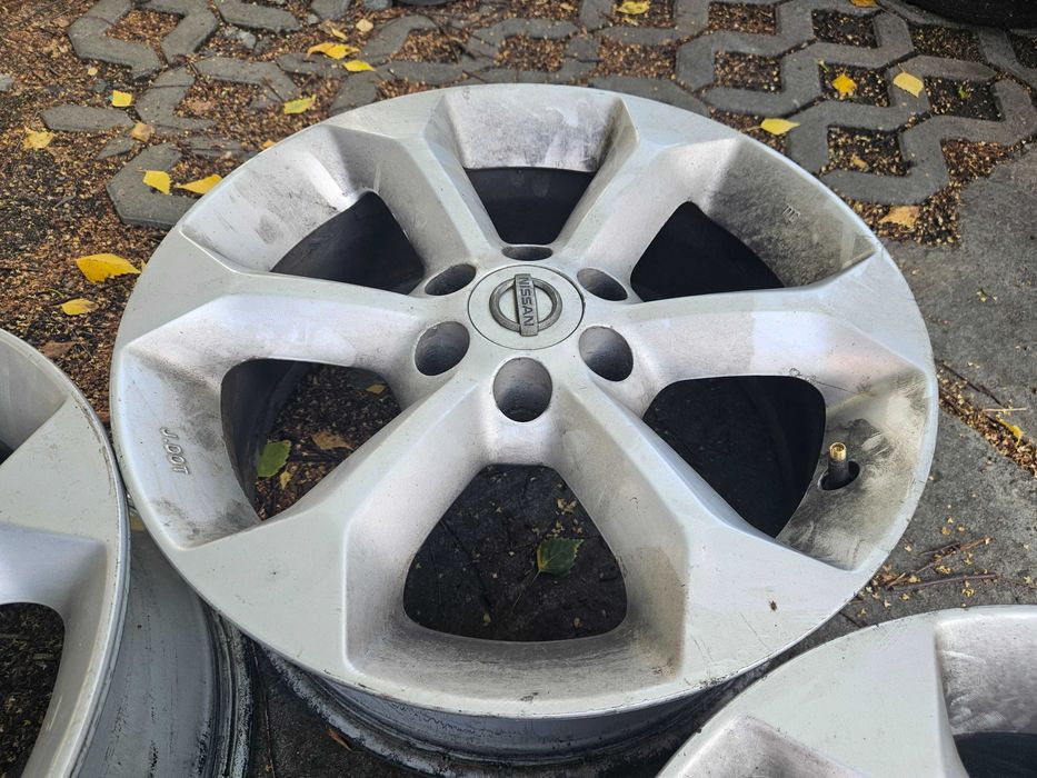 FELGI ALUMINIOWE R17  (NISSAN Navara , Pathfinder)