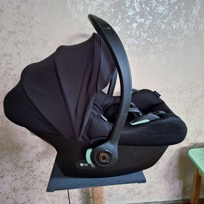 Автокрісло/ переноска Anex Avionaut Cosmo.