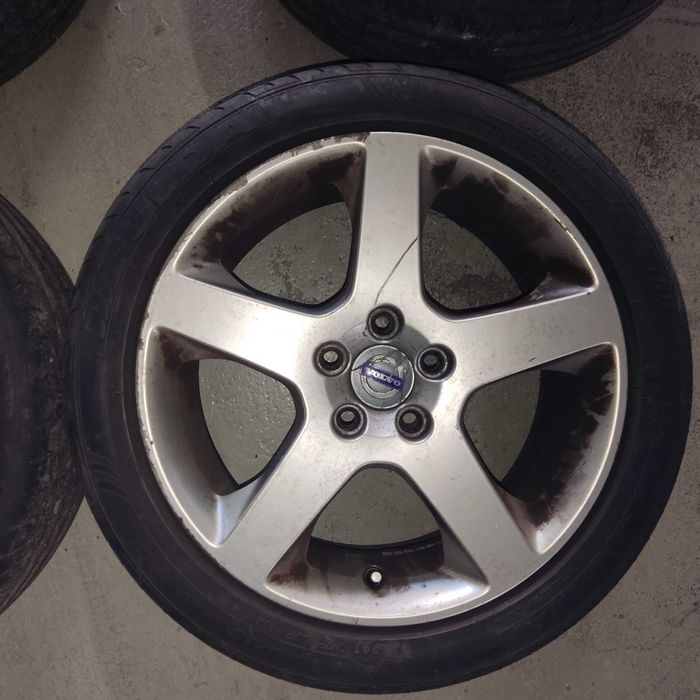 Felgi aluminiowe Volvo R17 5x108 ET50 Oryginał + Opony Fulda