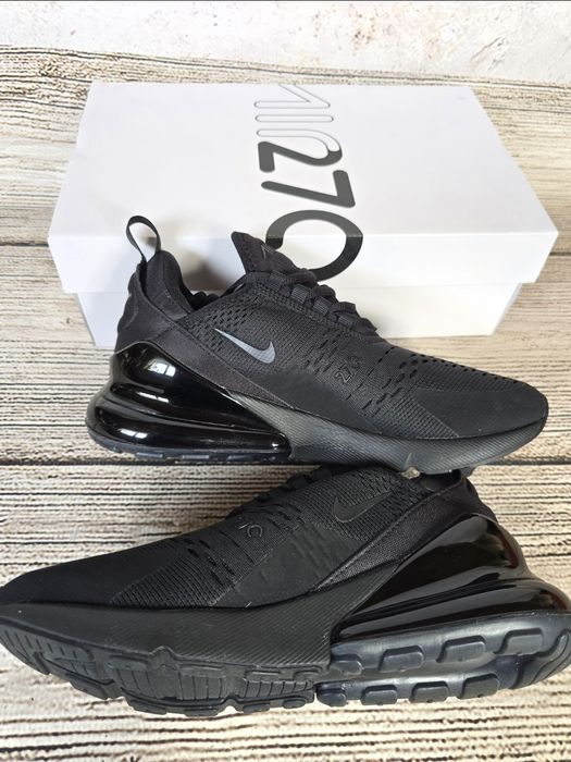 Nike Air Max 270 r.40