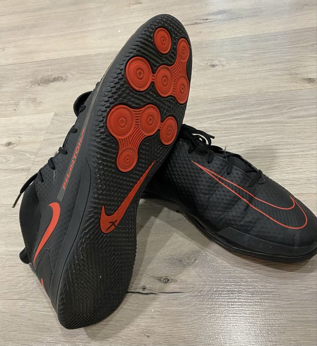 Футзалки Nike Phantom GT 43-44