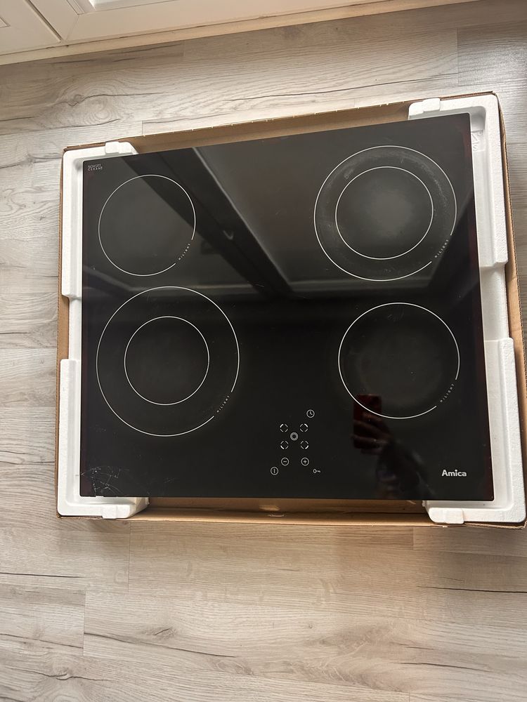 Plyta ceramiczna Amica