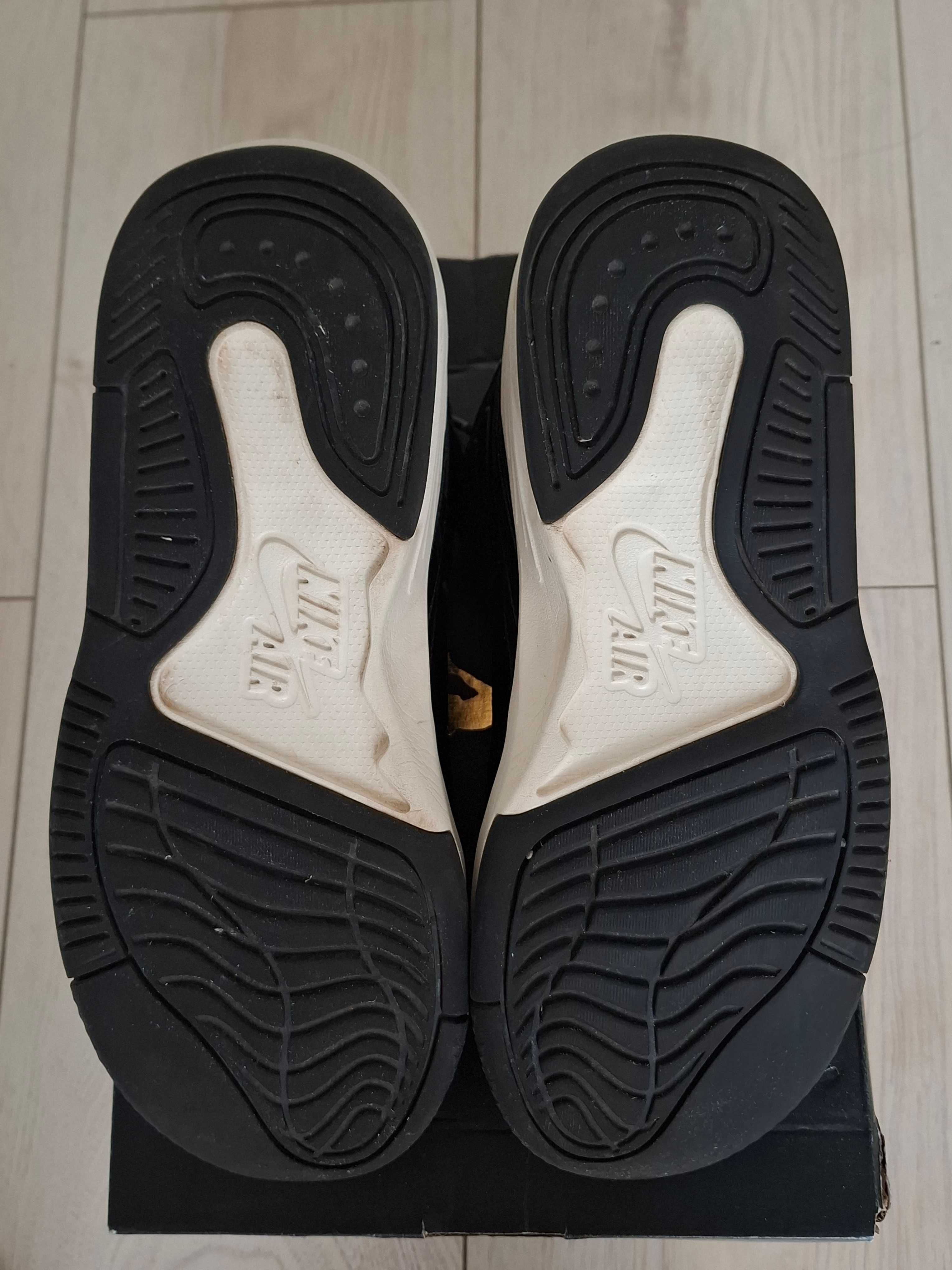 Buty dziecięce Nike Jordan Max Aura 5