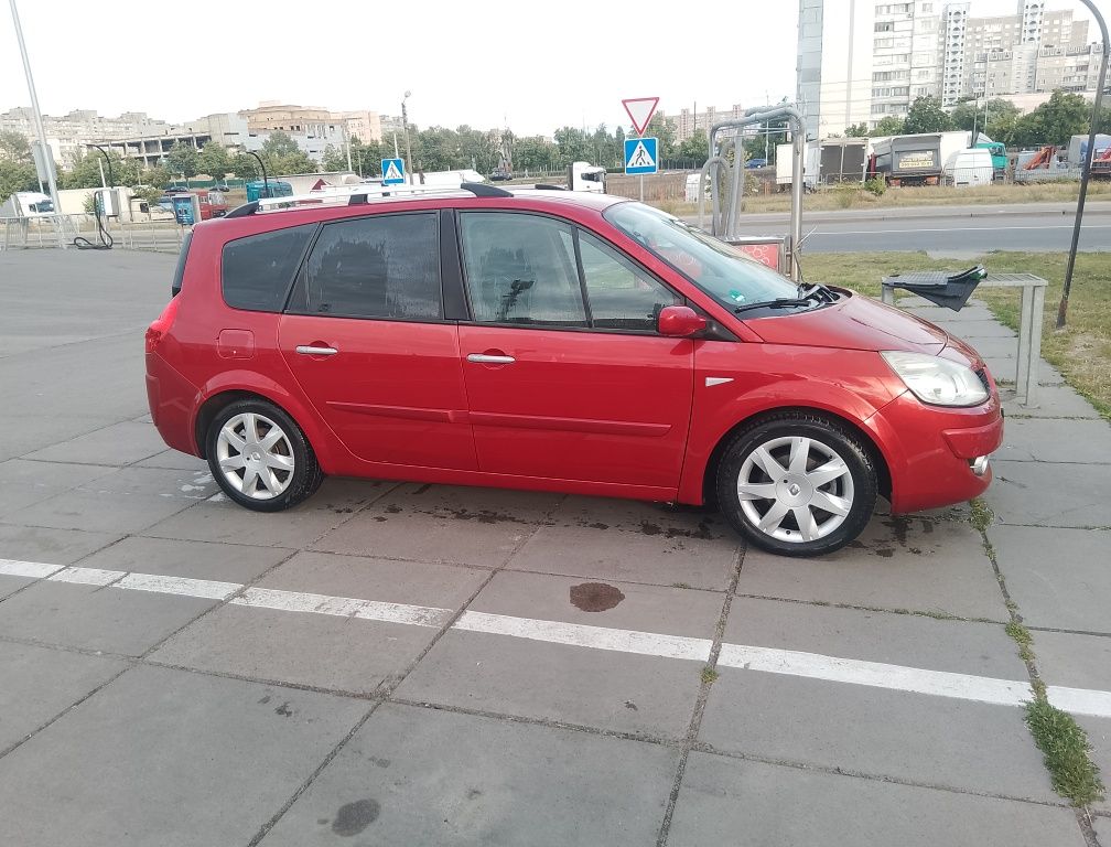 Renault Grand Scenic 2006