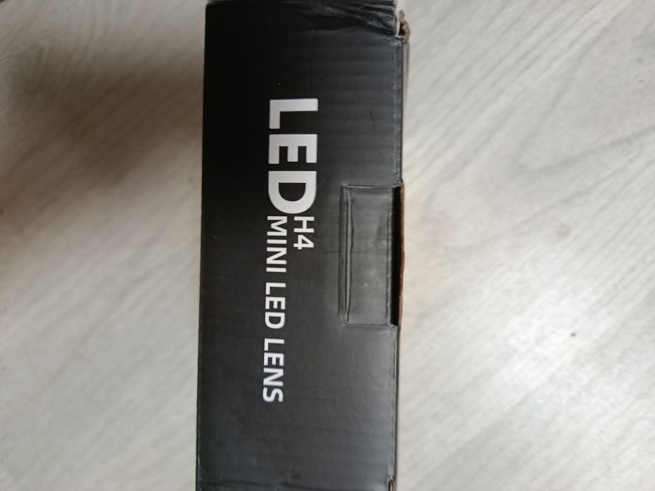 Led лампа h4 с линзой
