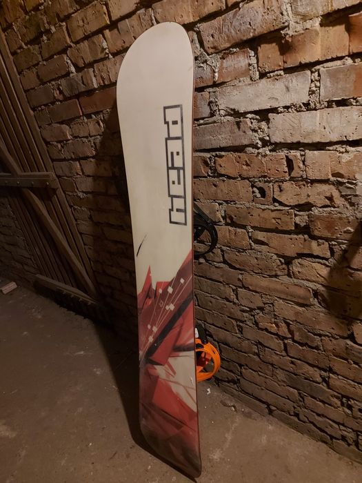 Deska snowboard 154 cm