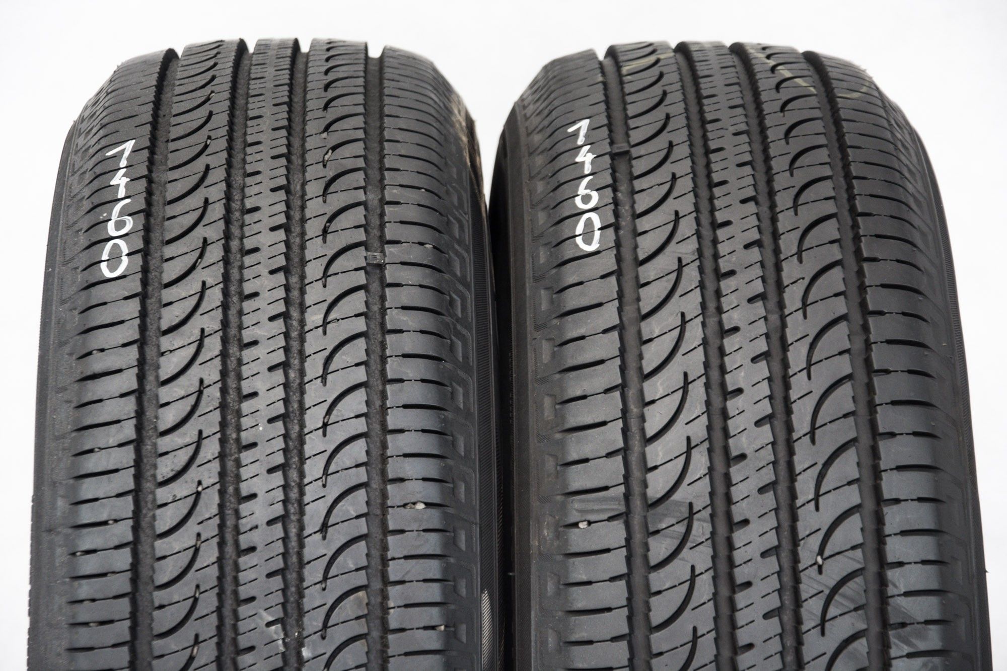 Opony 215/60R17 lato 215/60/17 YOKOHAMA (osobowe) OU11460