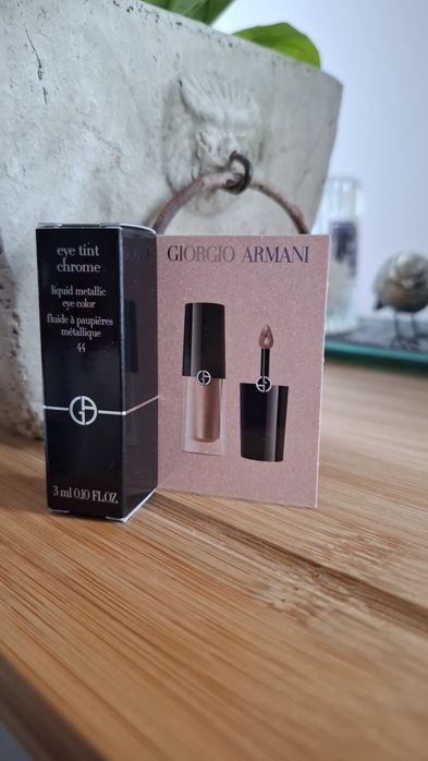 Giorgio Armani tint do powiek rose Gold 44